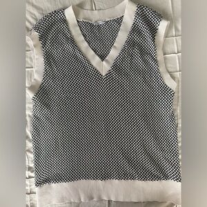 Zara Jacquard Oversized Knit Vest